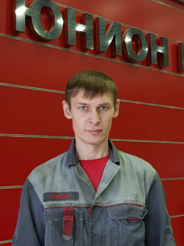 Карцев Александр - автомеханик-моторист техцентра Юнион Моторс