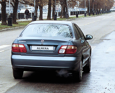 Nissan Almera